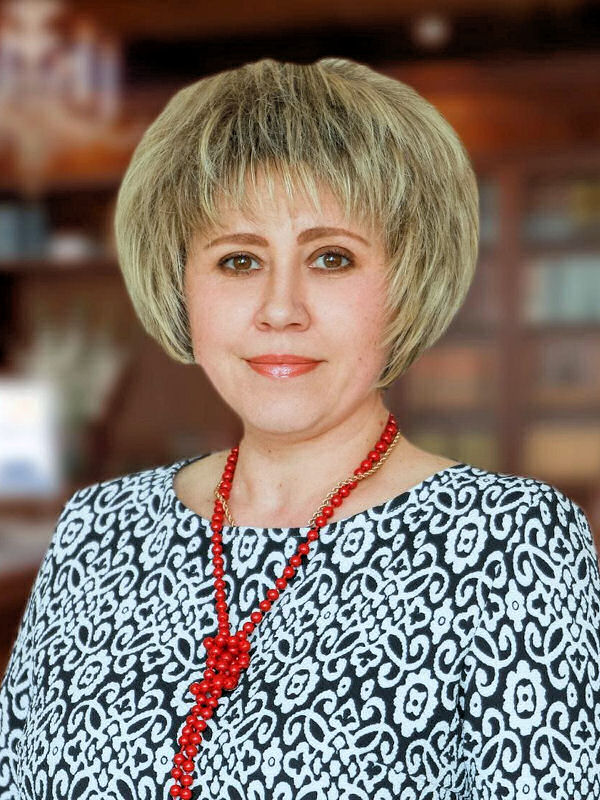 Шмелева Юлия Алексеевна.